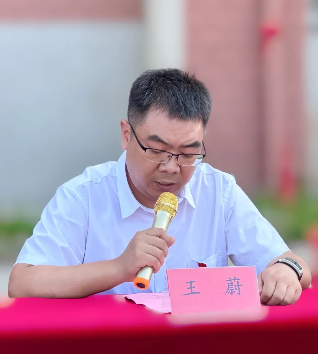迷彩加身意气昂 誓言震天斗志扬——菏泽交通高级技工学校2025年开学季（二）插图5