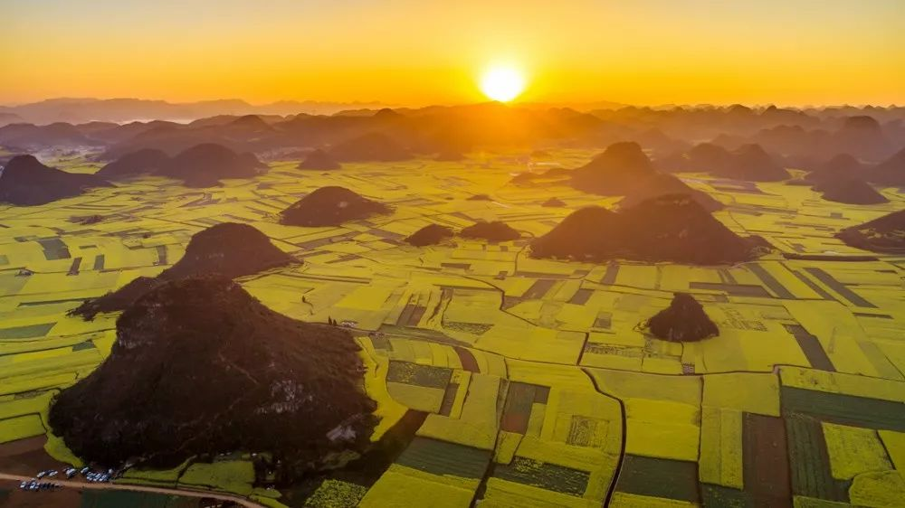 锦绣山河 共庆华诞——菏泽市交通高级技工学校祝福祖国繁荣昌盛!插图3 锦绣山河 共庆华诞——菏泽市交通高级技工学校祝福祖国繁荣昌盛!插图3